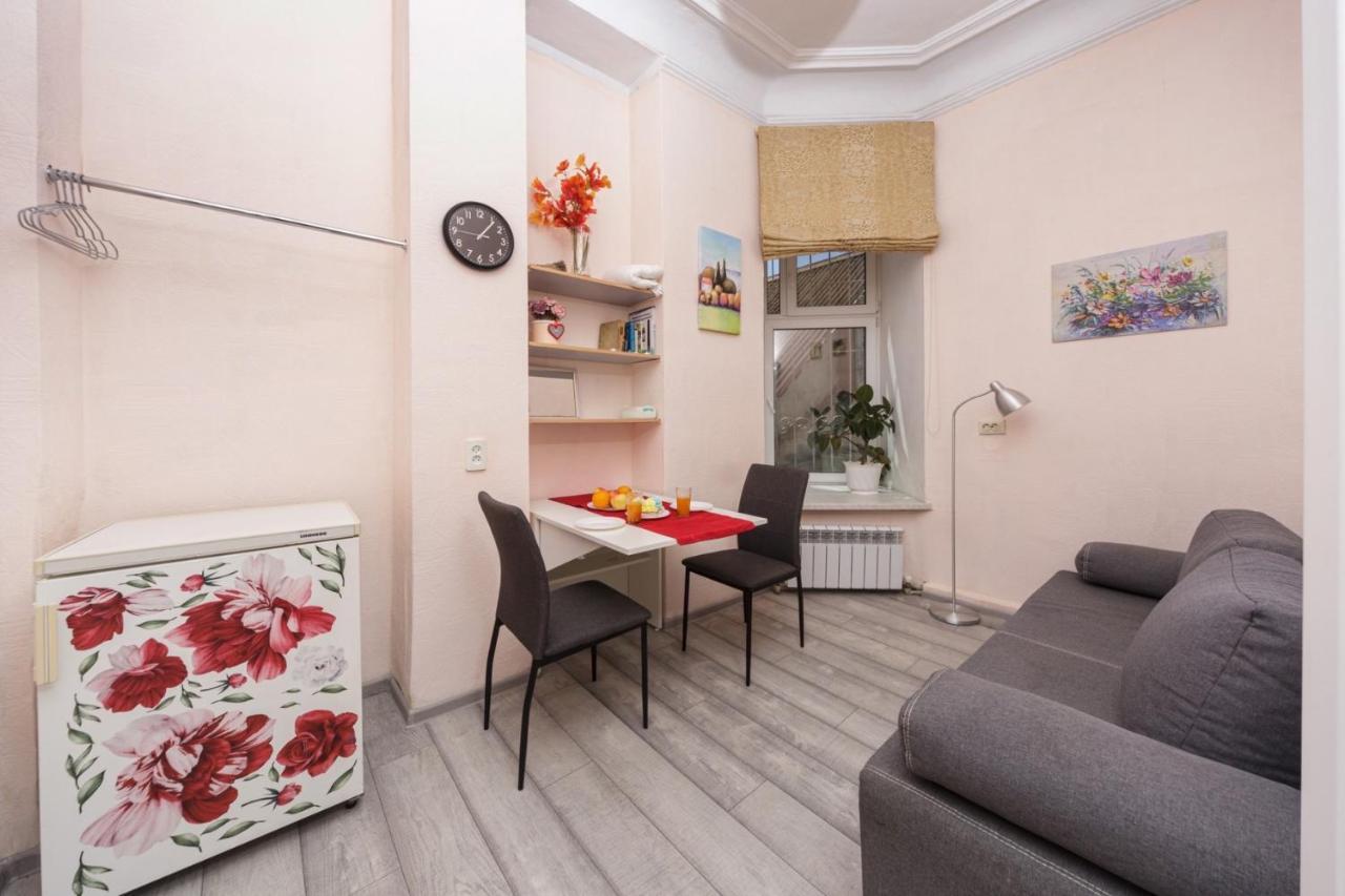 Comfortable Apartment In The Very Center Of Odessa Odesa Exterior photo
